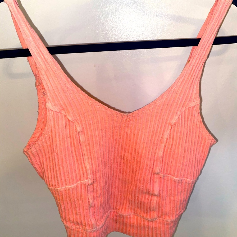 Coral stretch crop
